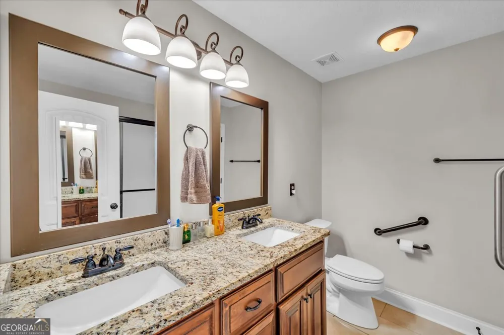 2301 Quail Ridge LN Perry, GA 31069