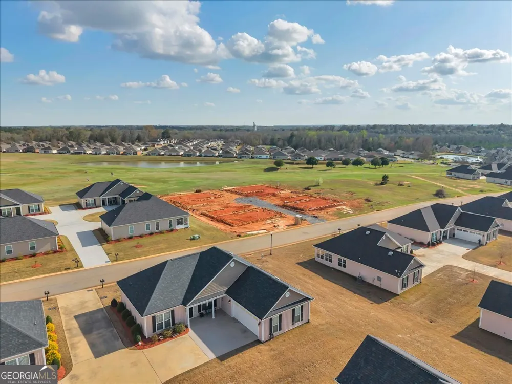 2301 Quail Ridge LN Perry, GA 31069