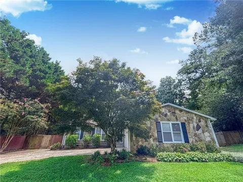 1552 Blackwell Road