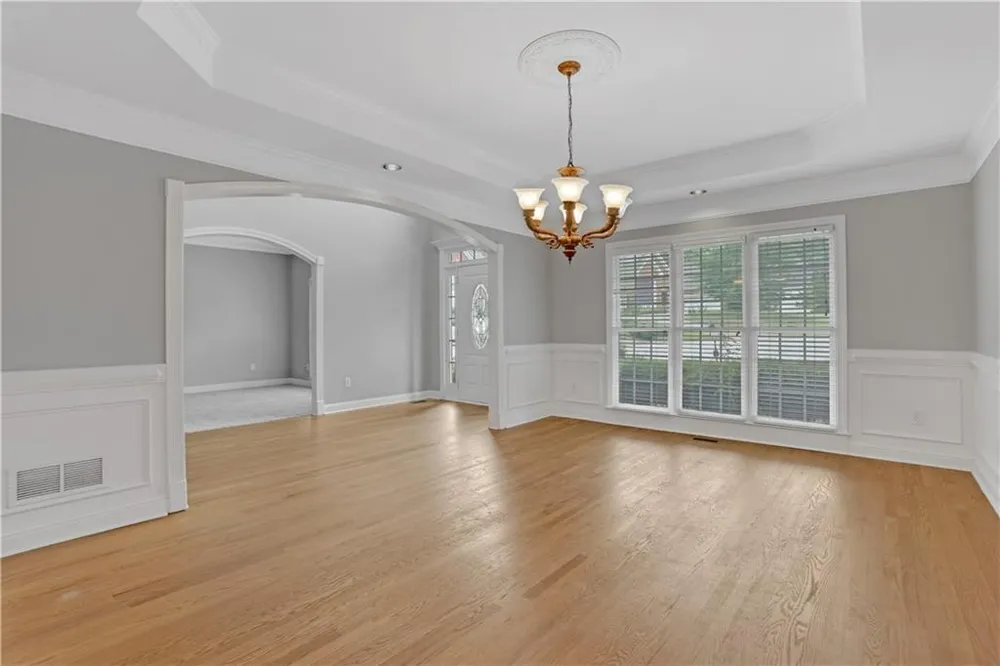 5150 Oak Plantation Walk Lilburn, GA 30047