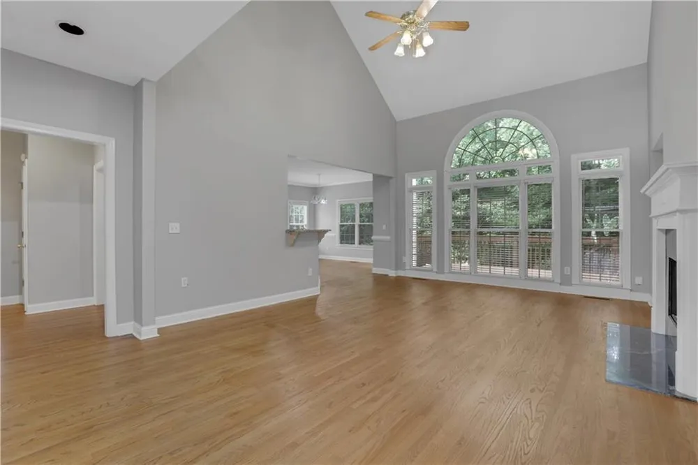 5150 Oak Plantation Walk Lilburn, GA 30047