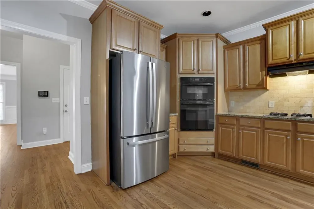 5150 Oak Plantation Walk Lilburn, GA 30047