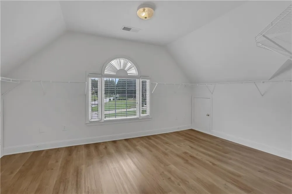 5150 Oak Plantation Walk Lilburn, GA 30047
