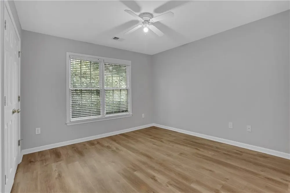 5150 Oak Plantation Walk Lilburn, GA 30047