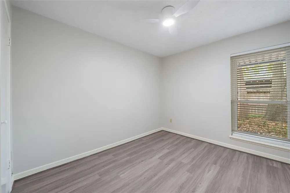 11805 Southlake Drive Houston, TX 77077