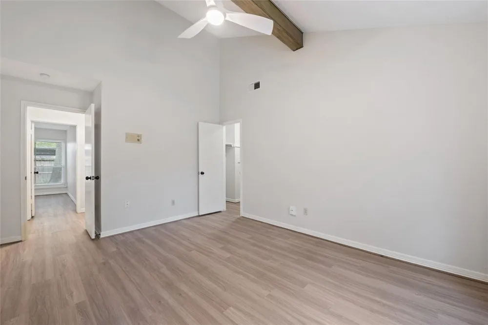 11805 Southlake Drive Houston, TX 77077
