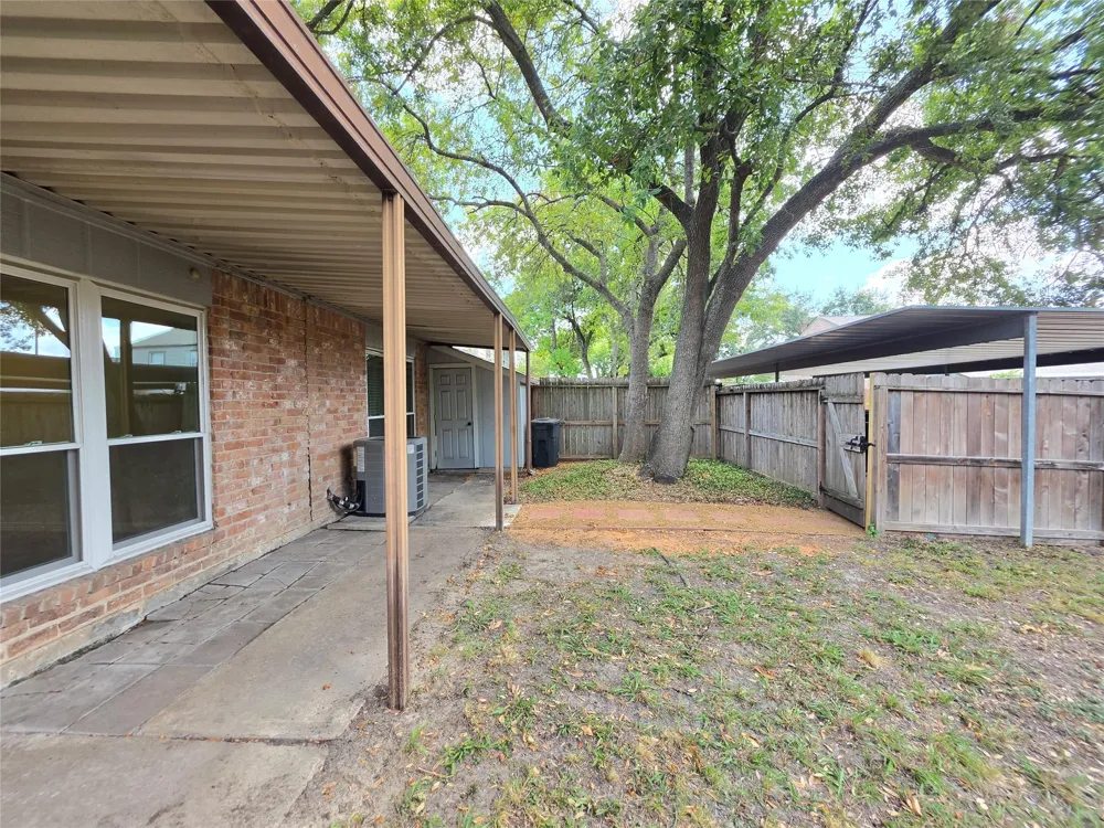 11805 Southlake Drive Houston, TX 77077
