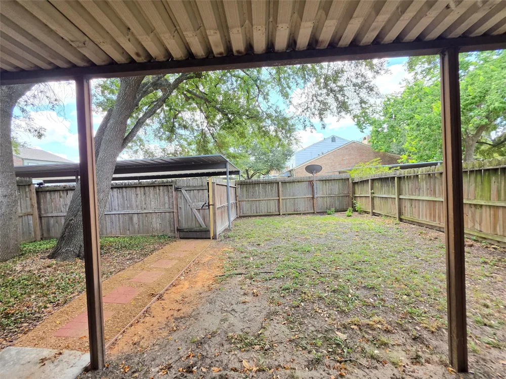 11805 Southlake Drive Houston, TX 77077