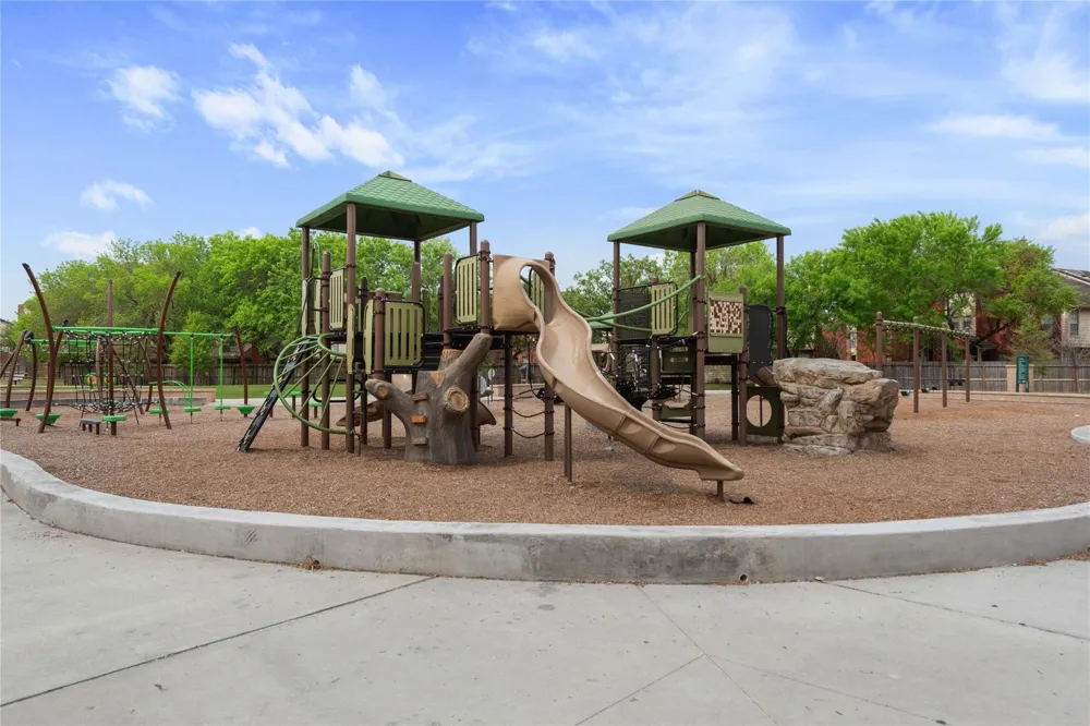 11805 Southlake Drive Houston, TX 77077