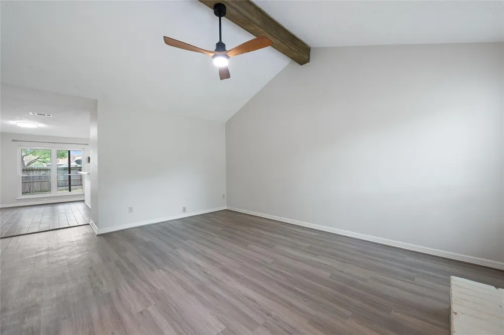 11805 Southlake Drive Houston, TX 77077