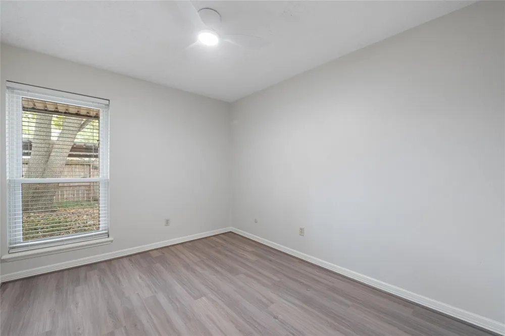 11805 Southlake Drive Houston, TX 77077