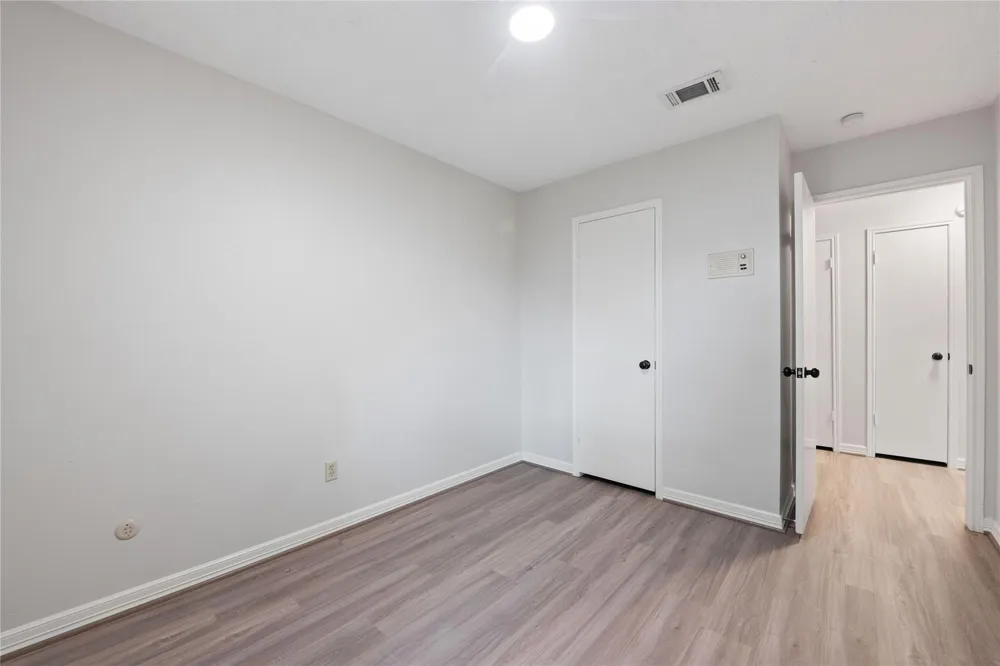 11805 Southlake Drive Houston, TX 77077