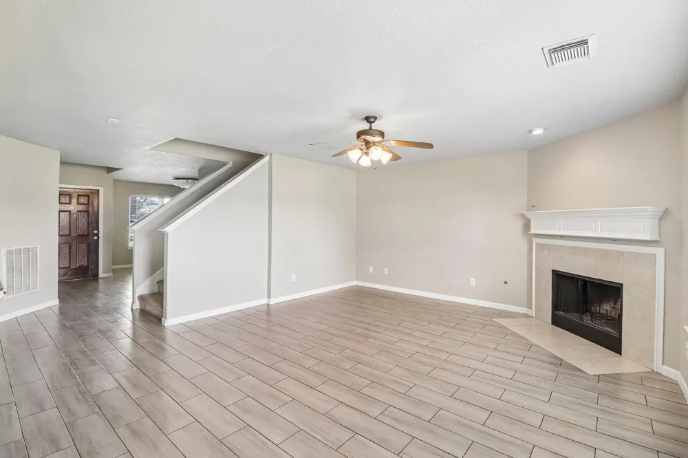 13914 Bonnetbriar Lane Sugar Land, TX 77498