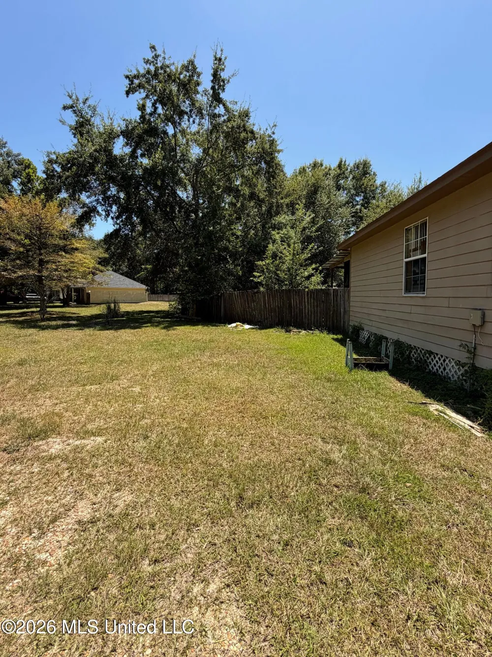 5801 Center Street Ocean Springs, MS 39564