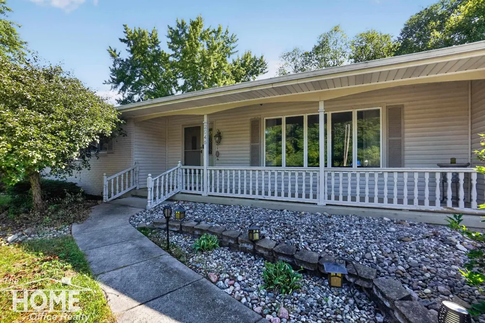 2046 Inglewood Terrace Owosso Charter Township, MI 48867