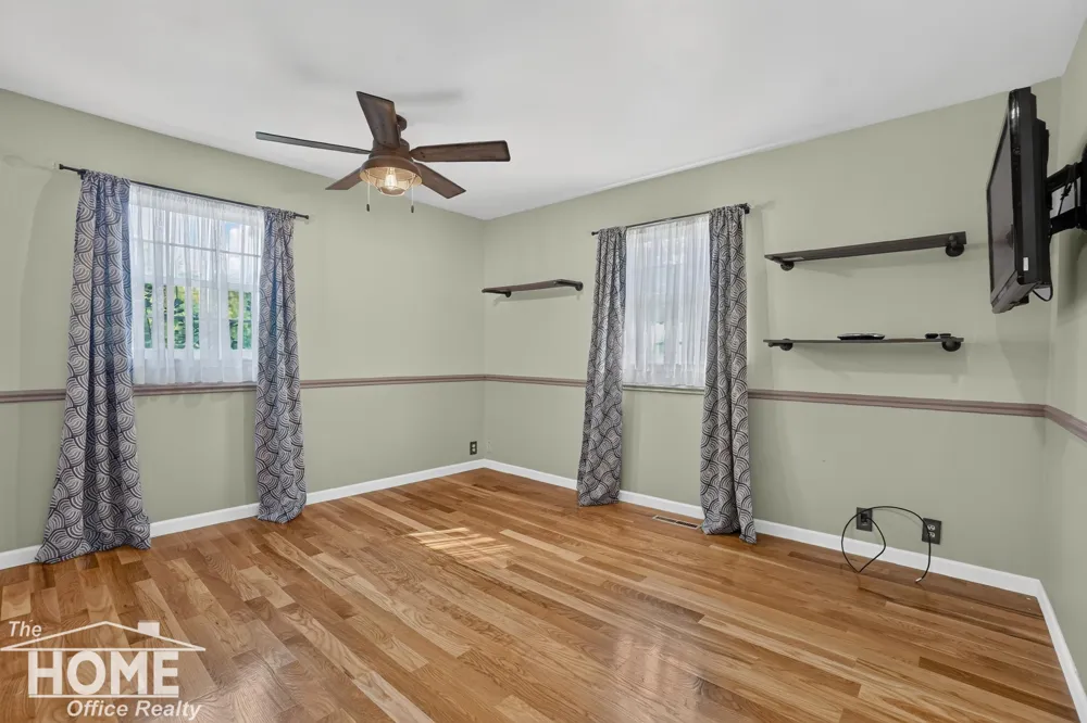 2046 Inglewood Terrace Owosso Charter Township, MI 48867