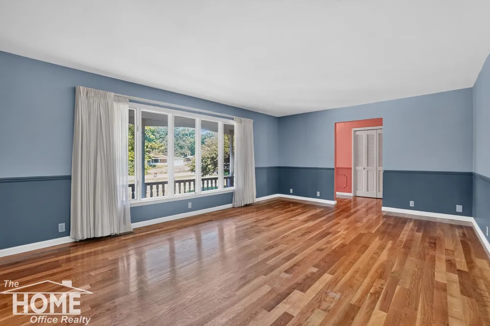 2046 Inglewood Terrace Owosso Charter Township, MI 48867