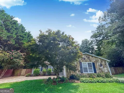 1552 Blackwell RD