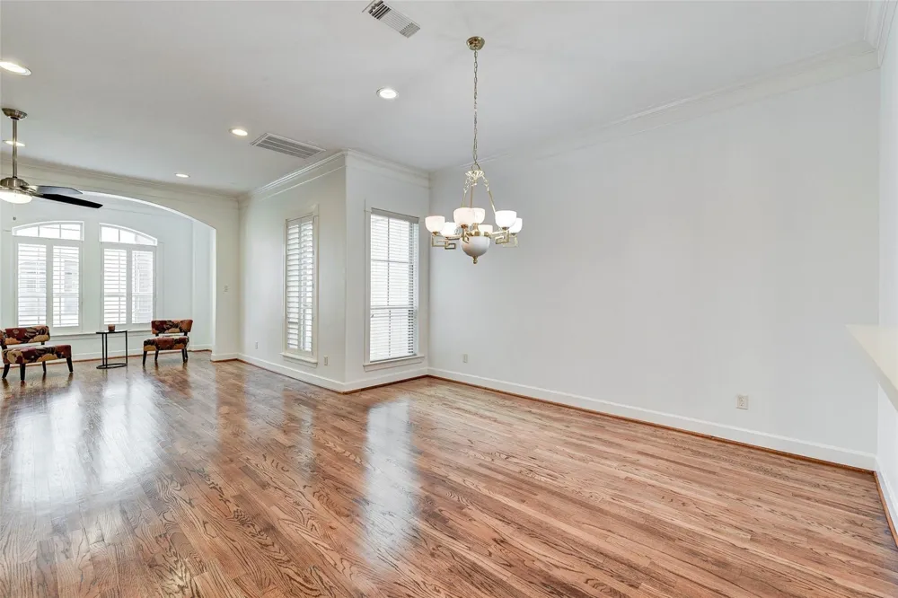 5306 Perrington Heights Lane Houston, TX 77056