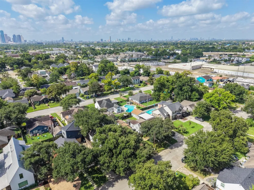 314 Gale Street Houston, TX 77009
