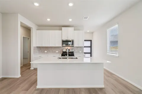 2318 Pioneer Landing Lane