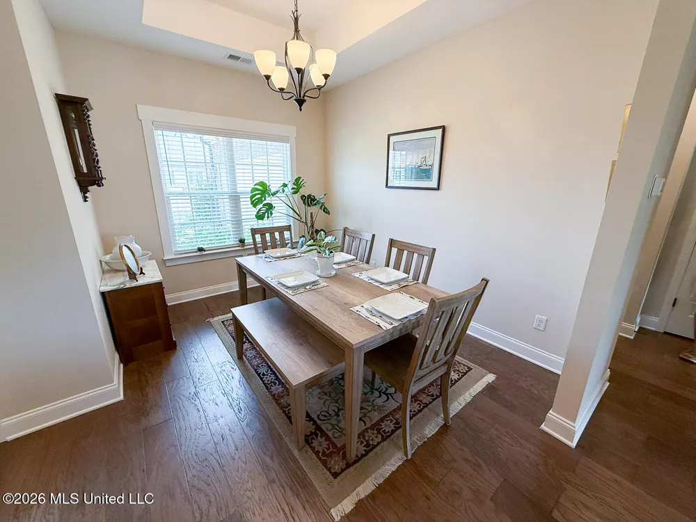 689 Holiday Cove Hernando, MS 38632