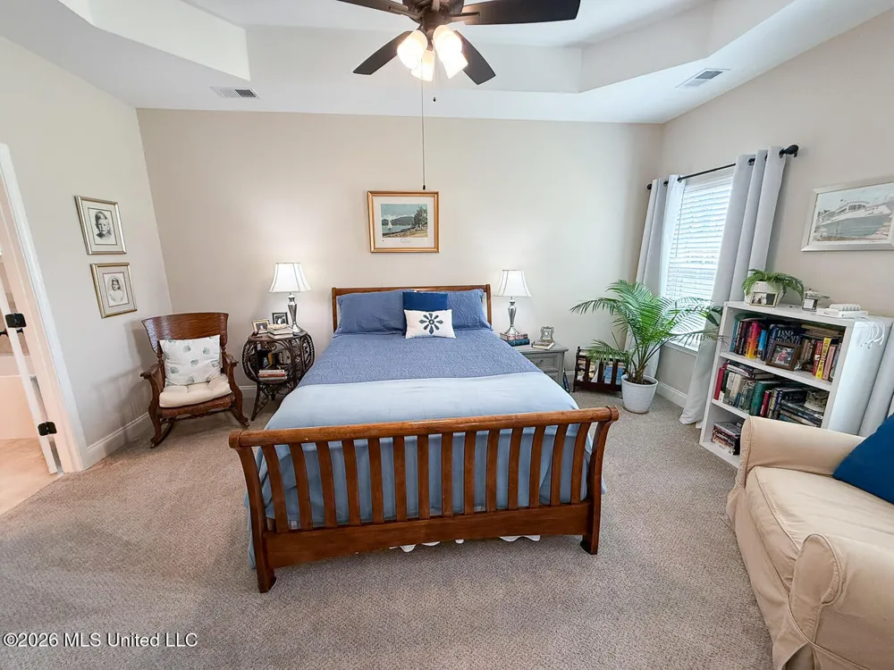 689 Holiday Cove Hernando, MS 38632