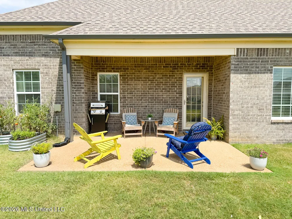 689 Holiday Cove Hernando, MS 38632