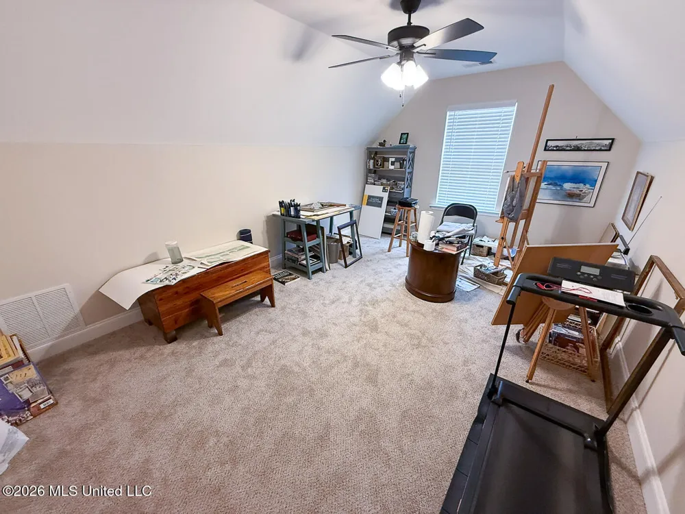 689 Holiday Cove Hernando, MS 38632