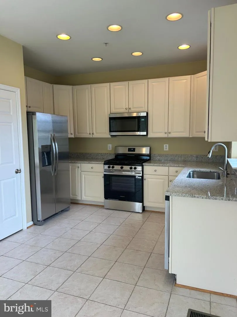 12901 YELLOW JACKET ROAD Hagerstown, MD 21740