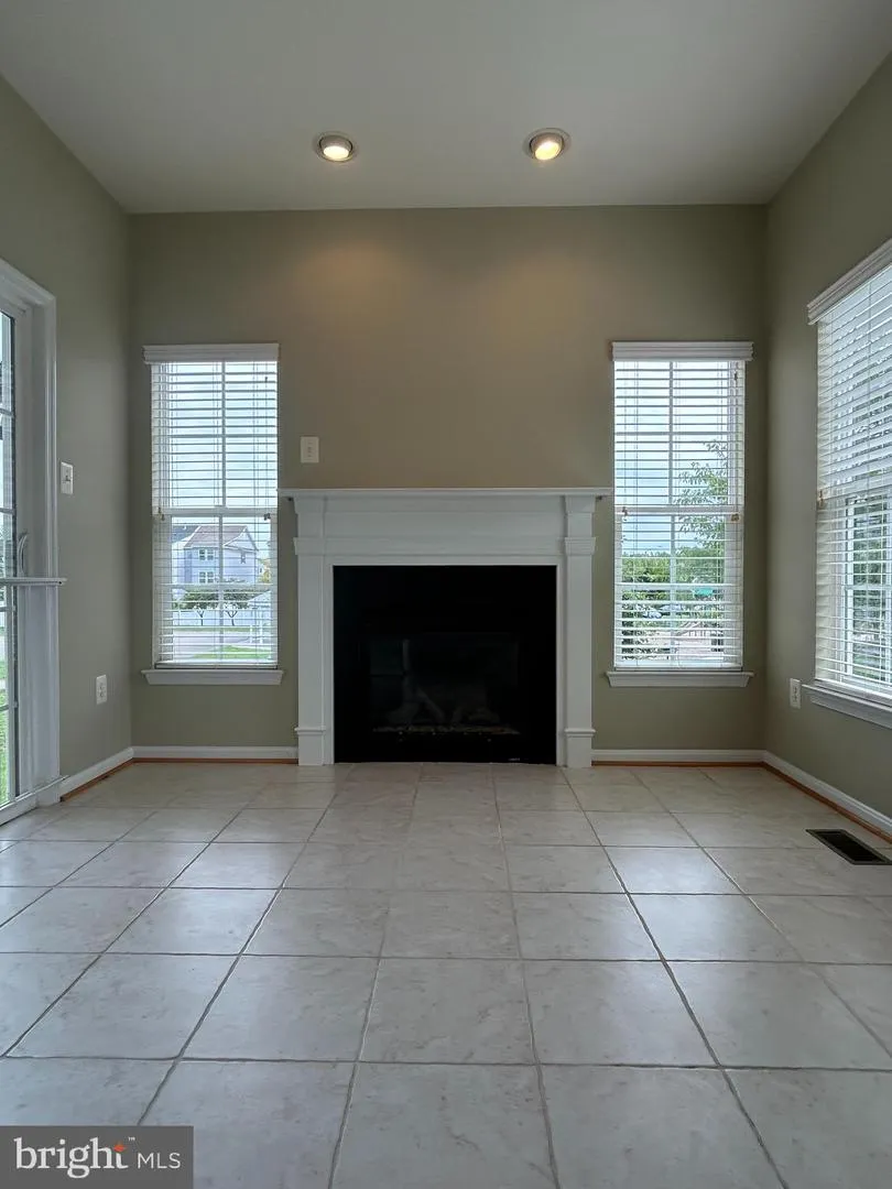 12901 YELLOW JACKET ROAD Hagerstown, MD 21740