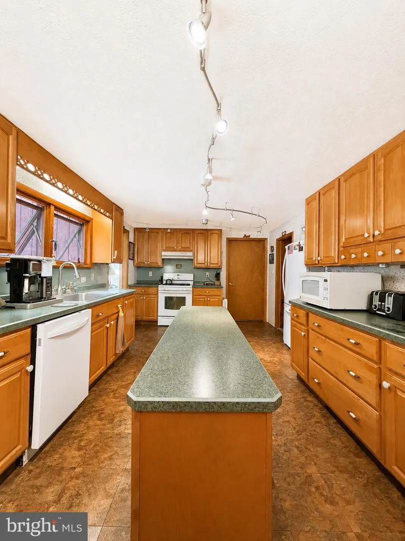 53 WILDCAT ROAD Kane, PA 16735