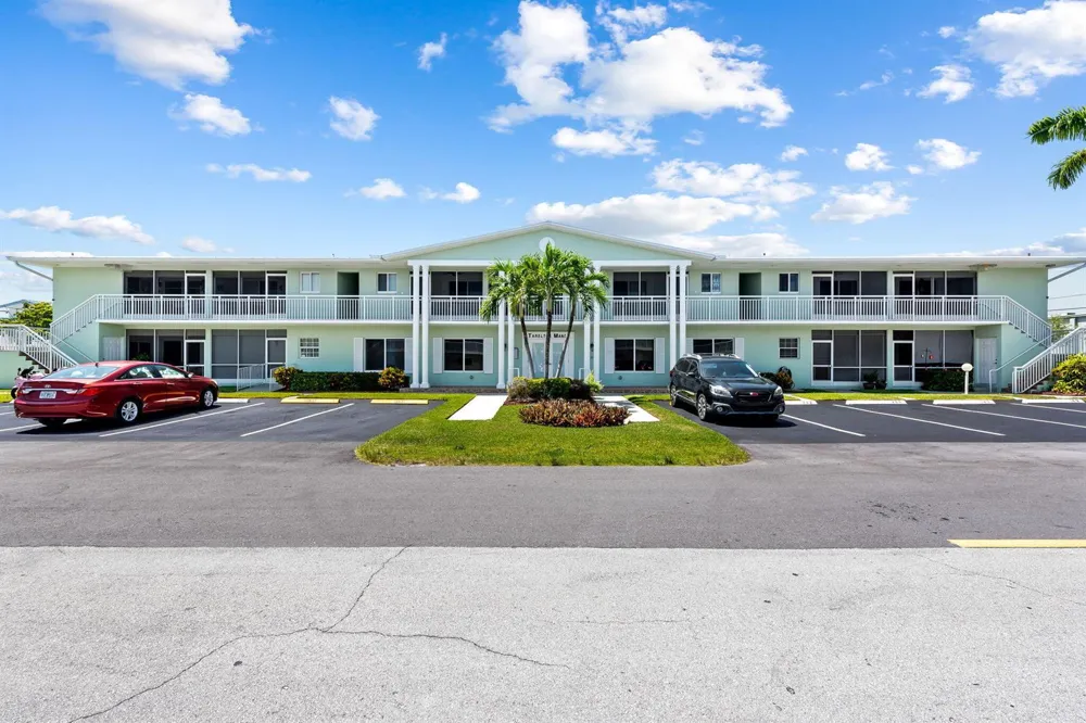 2100 NE 38TH STREET #205 Lighthouse Point, FL 33064