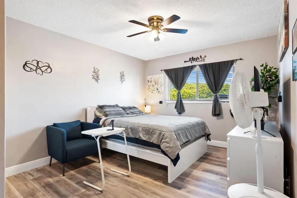 2100 NE 38TH STREET #205 Lighthouse Point, FL 33064