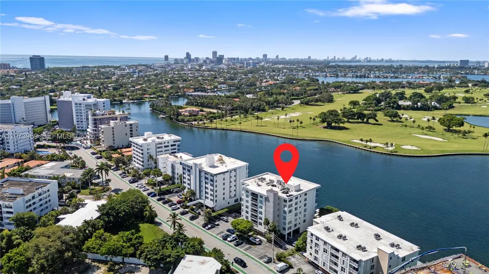 9250 W Bay Harbor Dr #2A Bay Harbor Islands, FL 33154