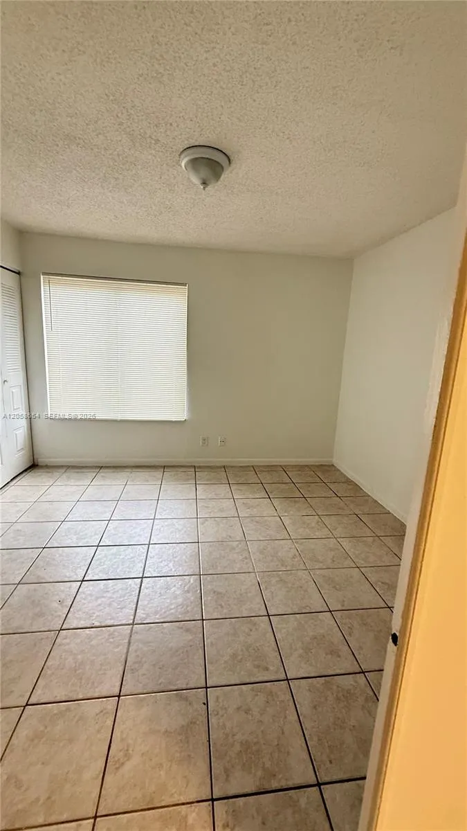 13944 SW 90th Ter #13944 Miami, FL 33186