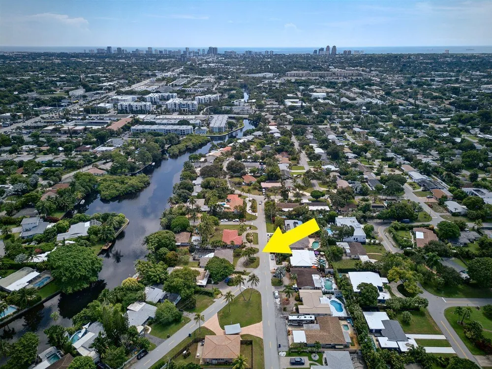201 NE 29th Street Wilton Manors, FL 33334