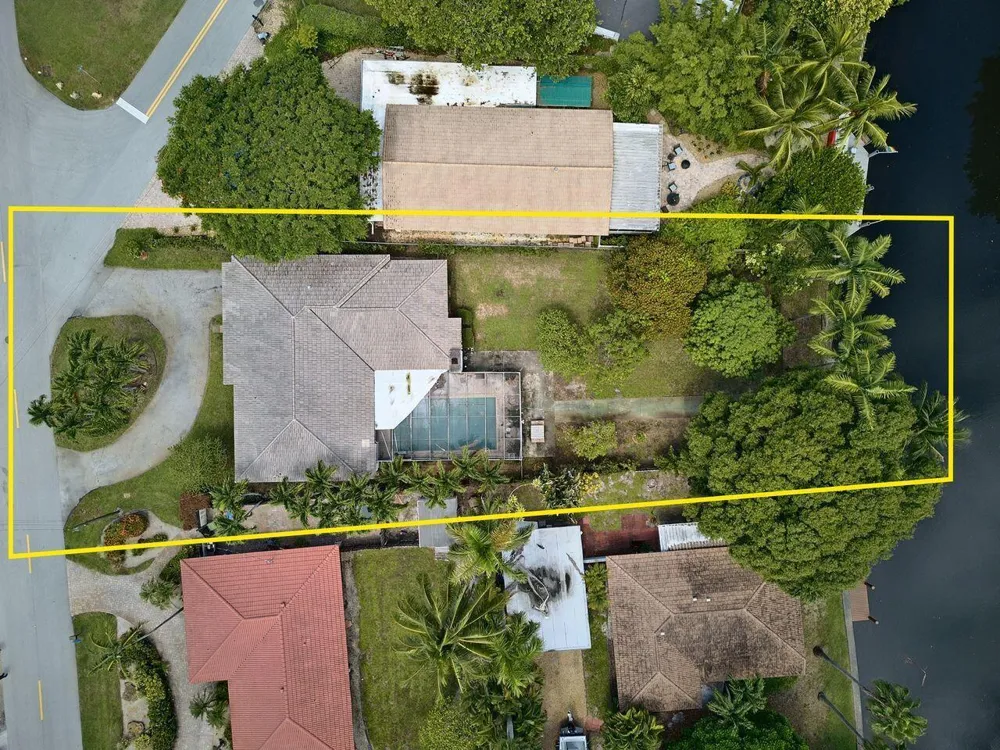 201 NE 29th Street Wilton Manors, FL 33334