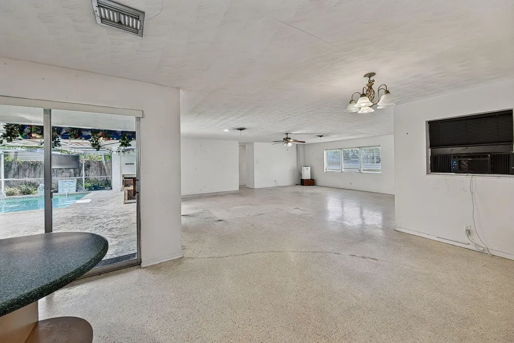 201 NE 29th Street Wilton Manors, FL 33334