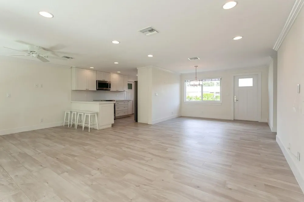 1615 Venus Avenue Jupiter, FL 33469