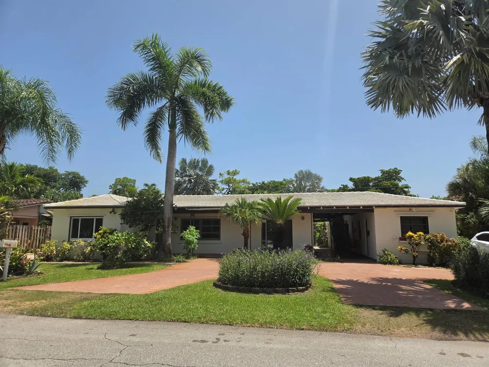704 NE 22ND DRIVE #1-4 Wilton Manors, FL 33305