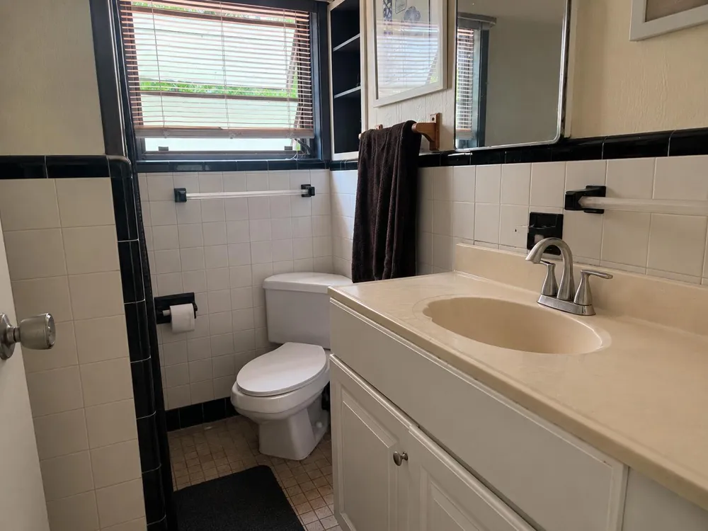 704 NE 22ND DRIVE #1-4 Wilton Manors, FL 33305