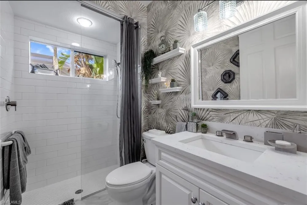 2721 Olde Cypress Drive Naples, FL 34119