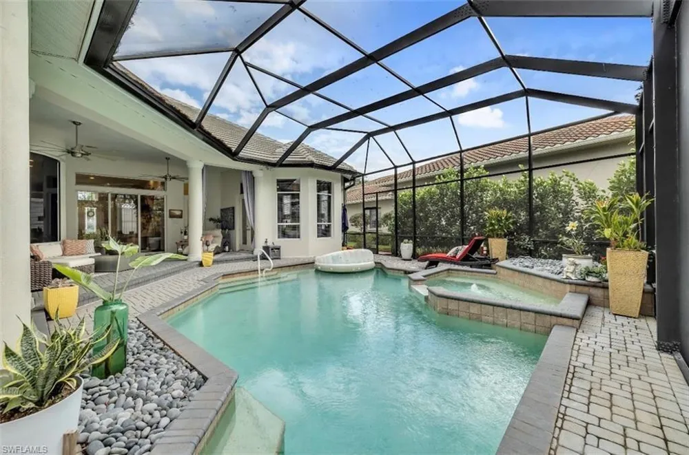 2721 Olde Cypress Drive Naples, FL 34119