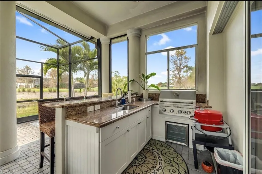 2721 Olde Cypress Drive Naples, FL 34119