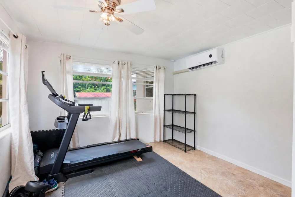 156 Granada Drive Palm Springs, FL 33461