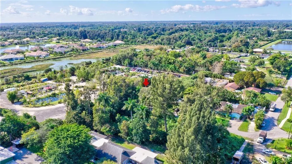 4800 SW 55 TERRACE Davie, FL 33314