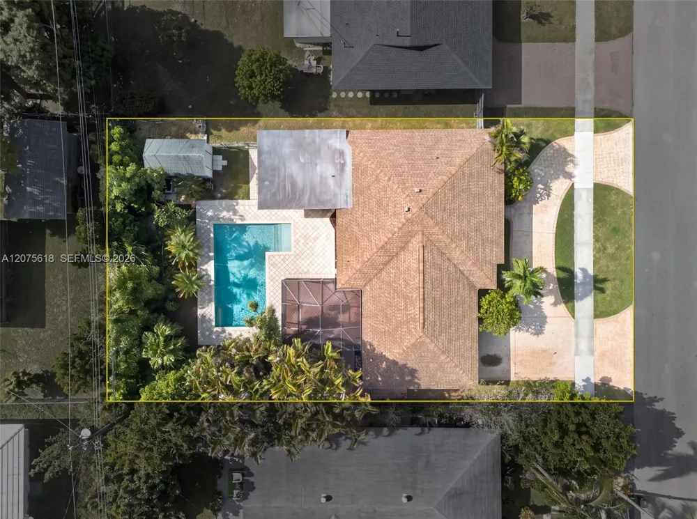 16111 SW 103rd Ct Miami, FL 33157