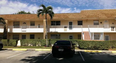 9911 Sandalfoot Boulevard #112