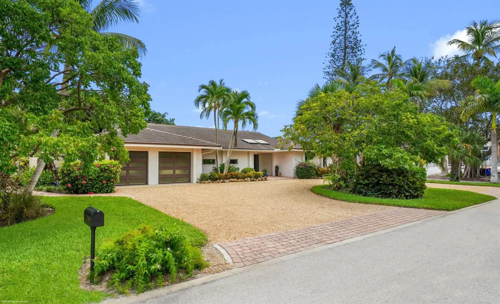 2 ISLAND ROAD Sewalls Point, FL 34996